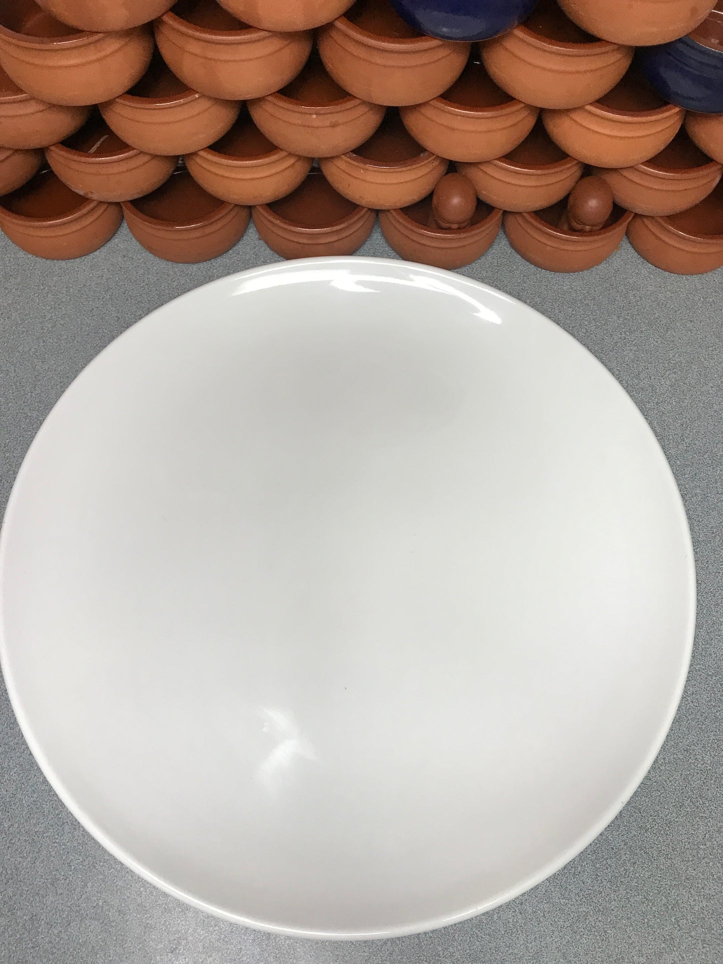 2 x Melamine Plates 45cm Great for Christmas, Parties, BBQ and Breakfast In Bed