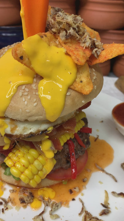 Nachos Hamburger Party Pack Yellow Cheese sauce, Crispy Fried Onions, Cheese powder and